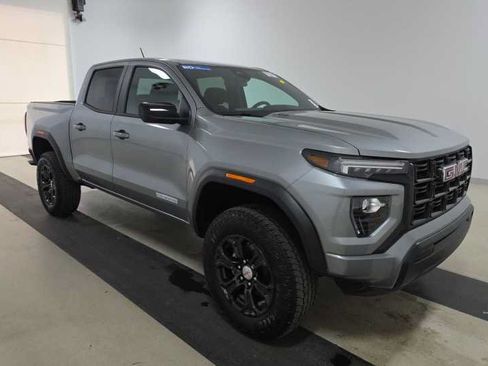 Used 2024 GMC Canyon Elevation w/ Trailering Package RWD image 2