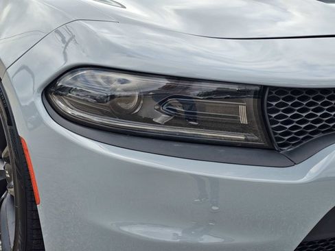 Used 2022 Dodge Charger R/T w/ Plus Group RWD image 4