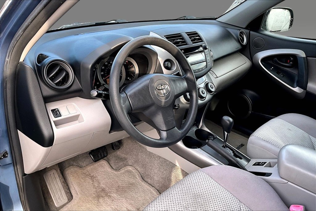 Used 2008 Toyota RAV4 4WD image 7