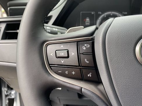 Used 2025 Lexus ES 350 FWD image 26