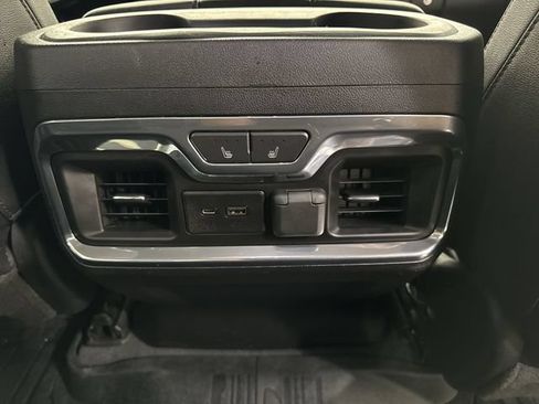 Used 2019 GMC Sierra 1500 SLT w/ SLT Premium Plus Package AWD/4WD image 20