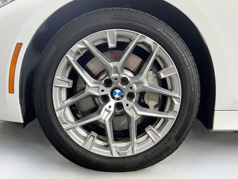 Used 2025 BMW 330i Sedan image 32