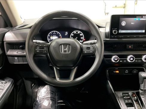 Used 2025 Honda CR-V LX image 5