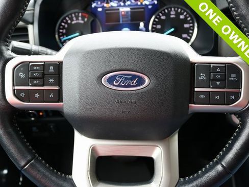 Used 2023 Ford Expedition XLT image 21