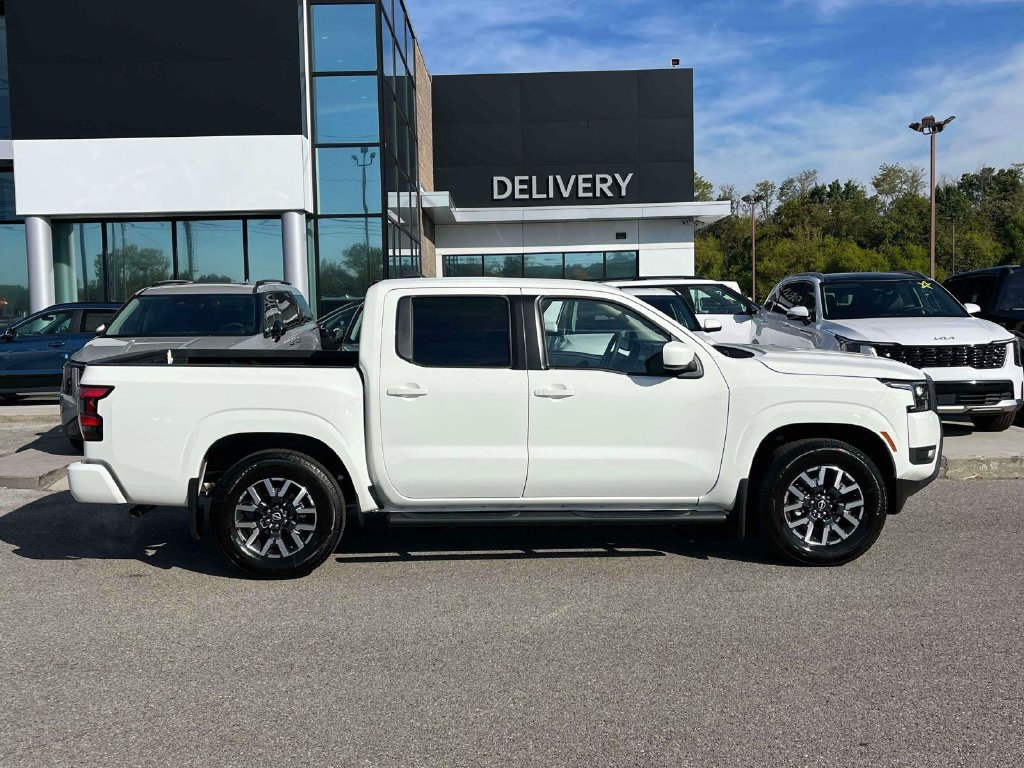 Used 2026 Nissan Frontier SV w/ All-Weather Content Package RWD image 24