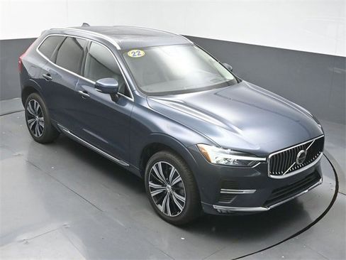 Certified 2022 Volvo XC60 B6 Inscription w/ Advanced Package image 43
