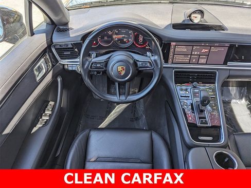 Used 2021 Porsche Panamera image 7