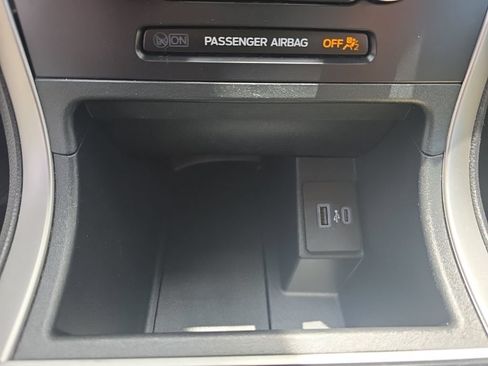 Used 2024 Ford Edge SE w/ Cargo Accessory Package AWD/4WD image 19