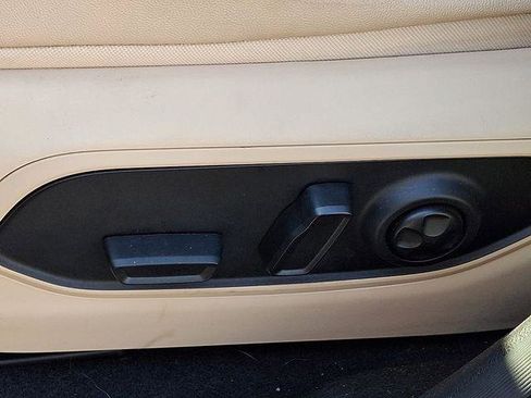 Certified 2023 Jeep Grand Cherokee 4WD 4xe w/ Luxury Tech Group II image 29