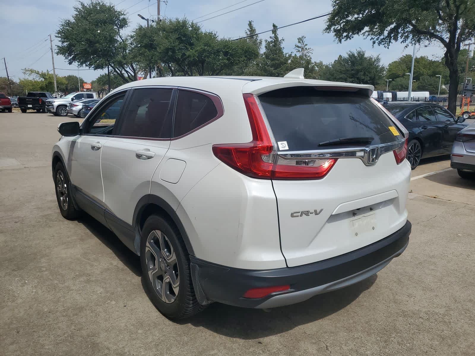 Used 2019 Honda CR-V EX image 4