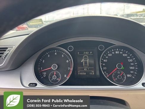 Used 2013 Volkswagen CC R-Line FWD image 9