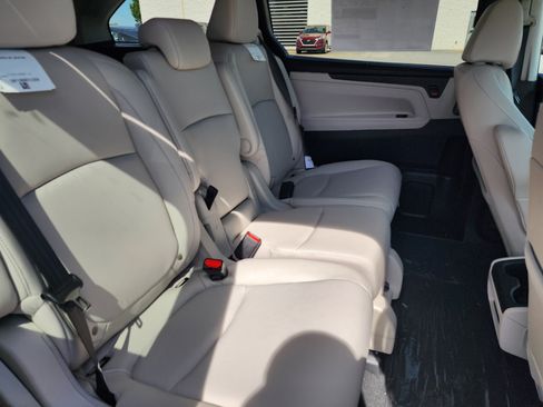New 2026 Honda Odyssey EX-L image 6