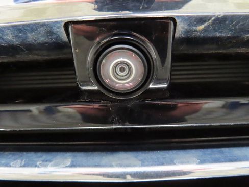 Used 2024 Chevrolet Tahoe LT w/ Luxury Package image 45