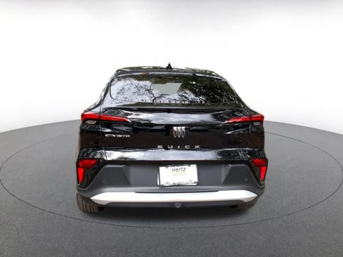 Used 2025 Buick Envista Preferred image 6