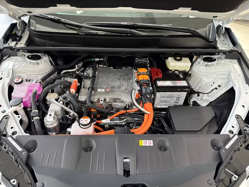 New 2026 Toyota C-HR AWD/4WD image 6