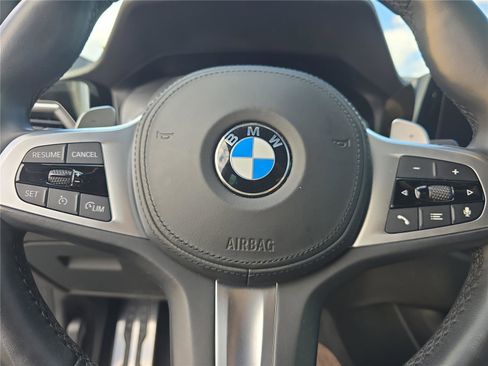 Used 2021 BMW 330i Sedan w/ M Sport Package image 18