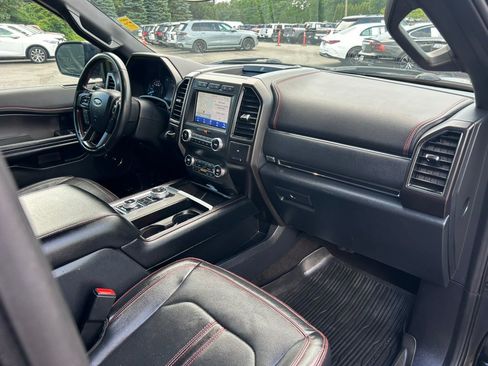 Used 2020 Ford Expedition Limited w/ Equipment Group 303A AWD/4WD image 28
