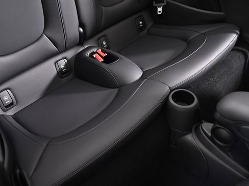 Used 2023 MINI Cooper S image 30