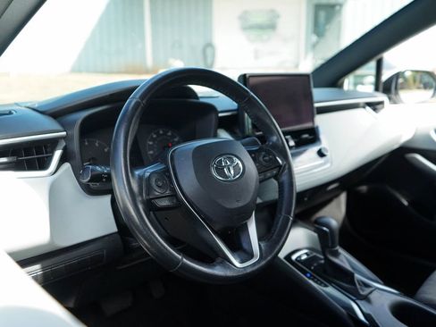 Used 2024 Toyota Corolla SE image 6