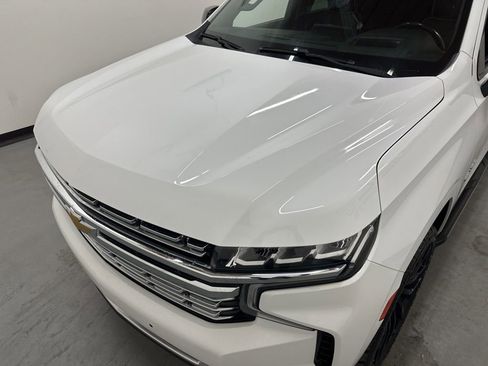 Used 2021 Chevrolet Tahoe Premier w/ Premium Package image 27