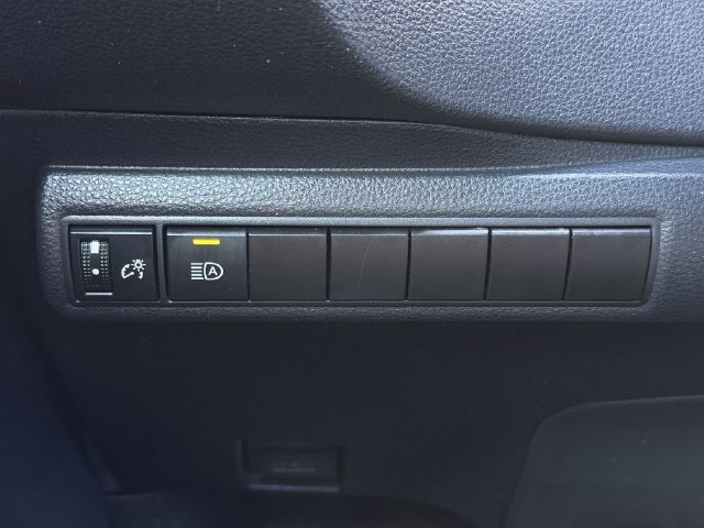 Used 2022 Toyota Corolla SE FWD image 20