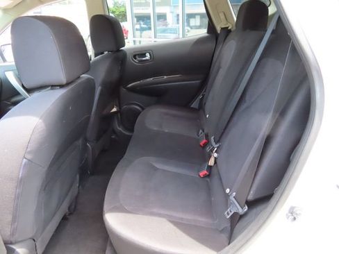 Used 2013 Nissan Rogue S w/ Special Edition Pkg AWD/4WD image 11