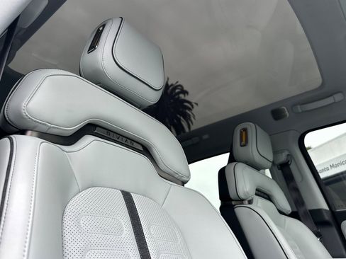 Used 2025 Rivian R1T Adventure AWD/4WD image 15