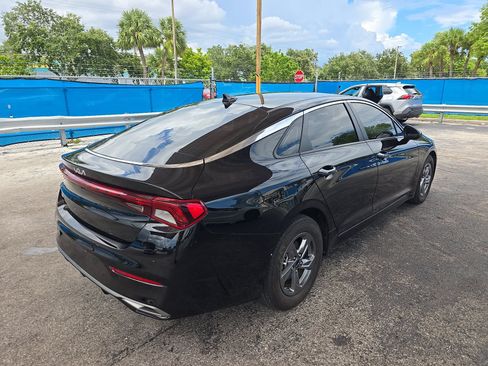 Used 2023 Kia K5 LXS FWD image 6