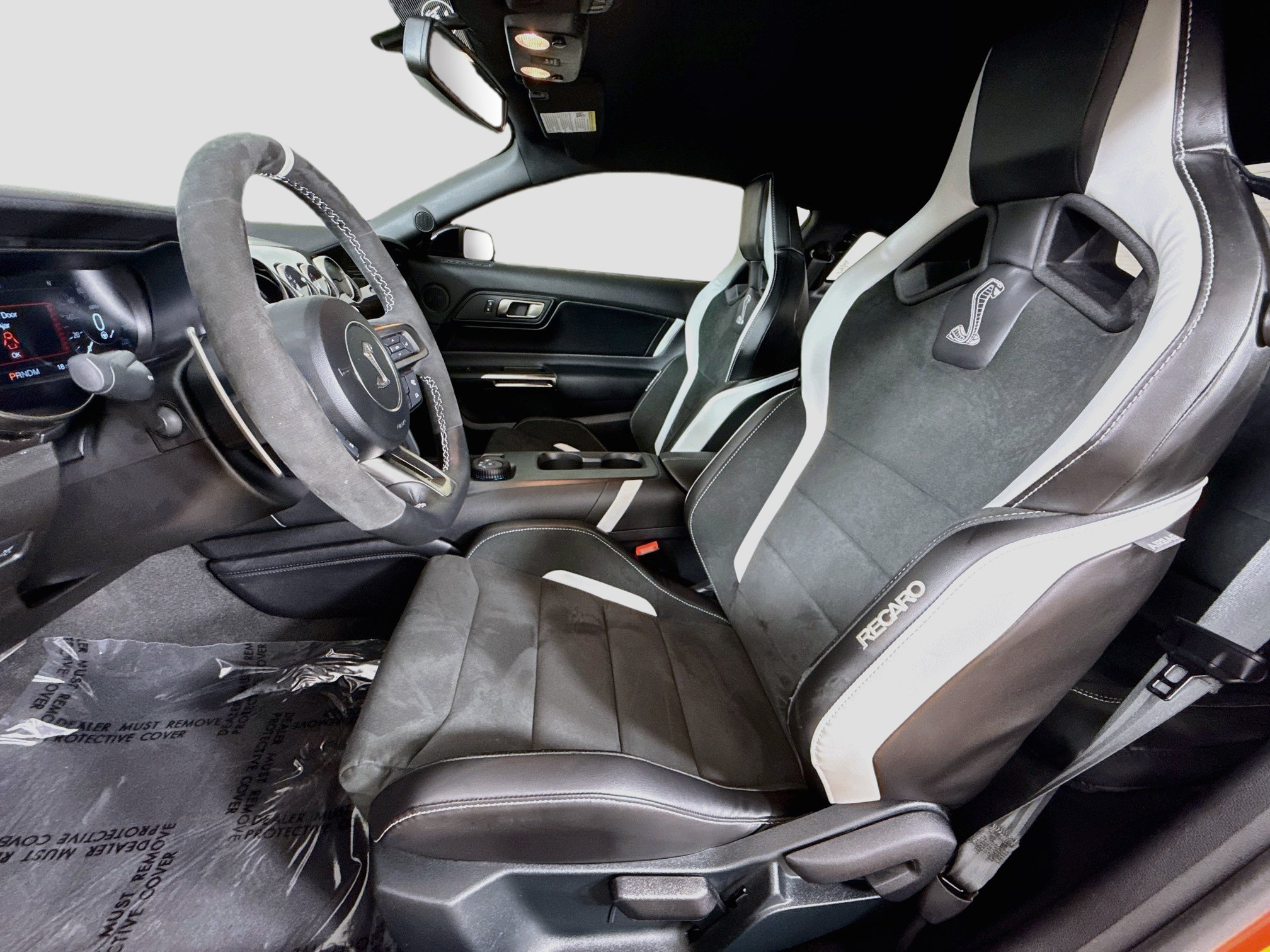 Used 2022 Ford Mustang Shelby GT500 w/ Technology Package RWD image 23