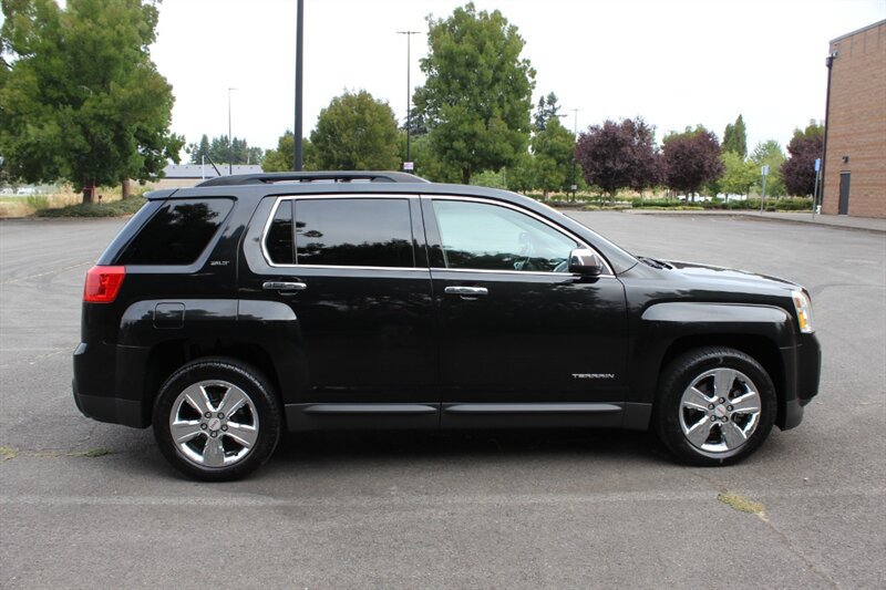 Used 2014 GMC Terrain SLT w/ Chrome Appearance Package AWD/4WD image 5