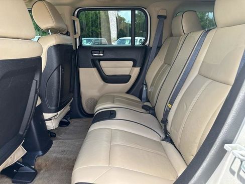 Used 2006 HUMMER H3 AWD/4WD image 15