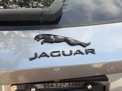 Used 2023 Jaguar F-PACE S AWD/4WD image 5