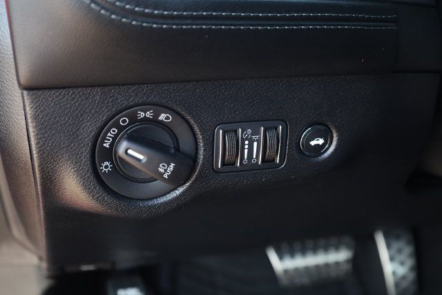 Used 2023 Dodge Challenger SXT w/ Plus Package RWD image 13