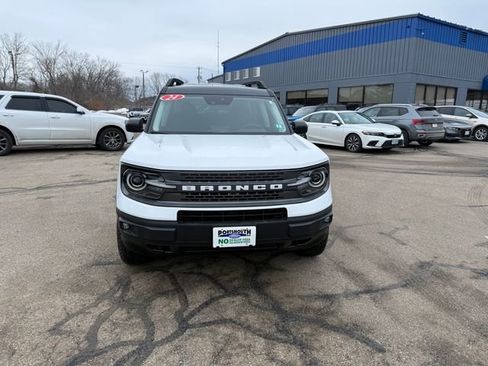 Used 2024 Ford Bronco Sport Badlands image 8