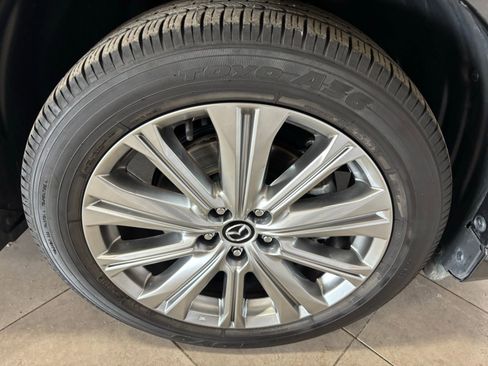 Certified 2023 MAZDA CX-5 Signature image 9