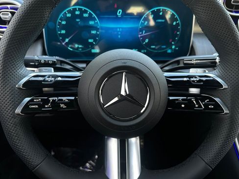 New 2026 Mercedes-Benz GLC 300 image 21