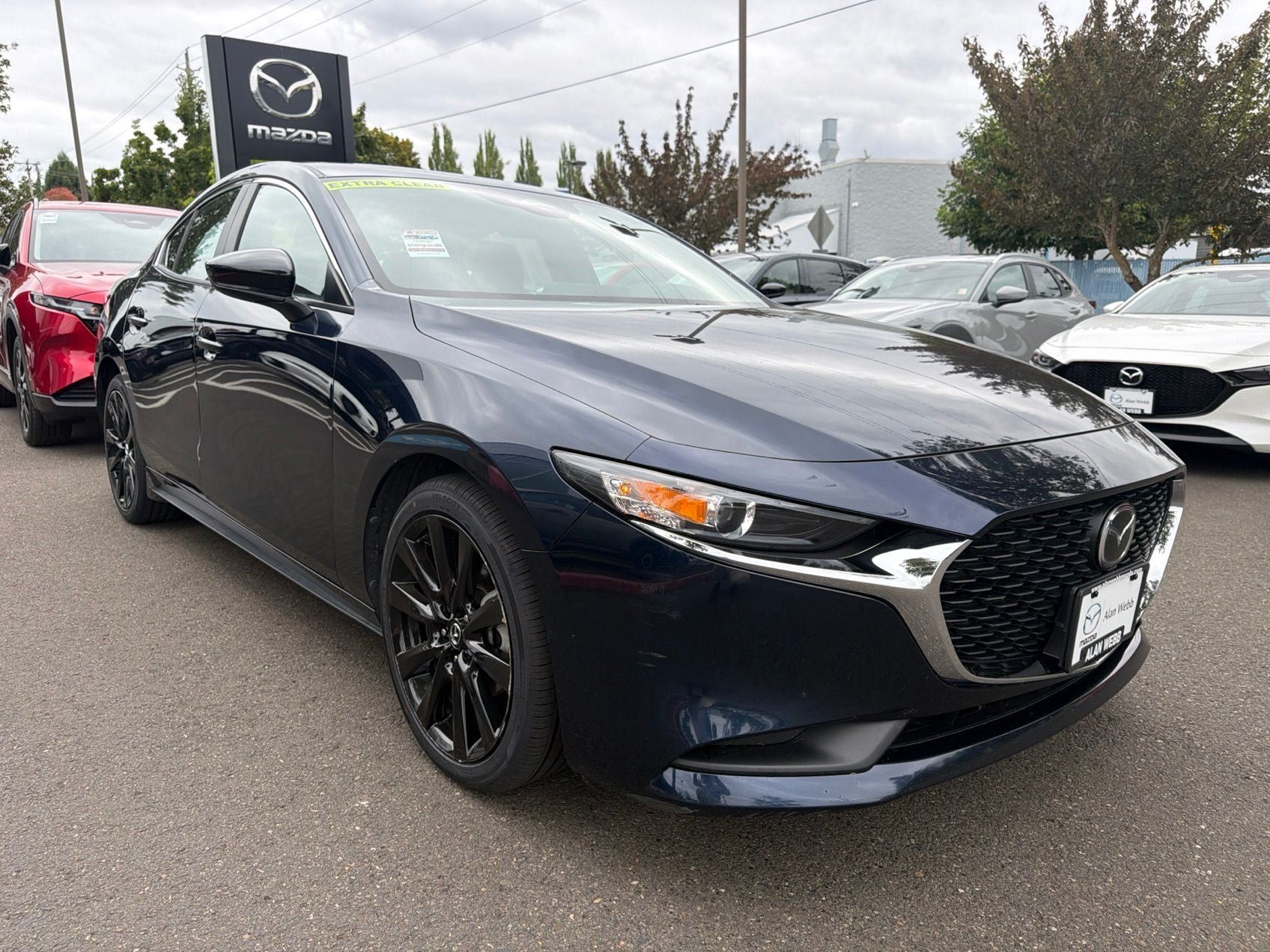 Used 2024 MAZDA MAZDA3 s FWD image 4