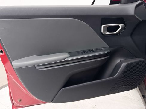 Certified 2025 Kia K4 FWD image 25