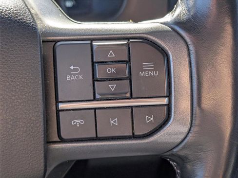 Used 2024 Ford F350 Lariat w/ Lariat Ultimate Package image 28