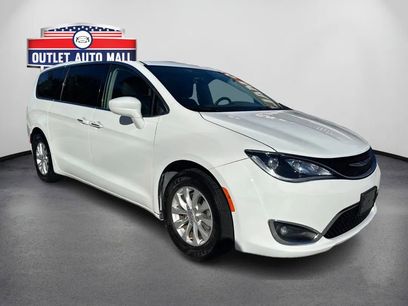 Used 2019 Chrysler Pacifica Touring Plus