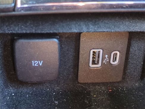 Used 2020 Lincoln Corsair Standard w/ Equipment Group 101A image 20