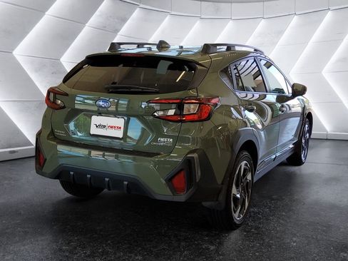 Used 2024 Subaru Crosstrek 2.5i Limited w/ Crosstrek Mirror Package AWD/4WD image 4