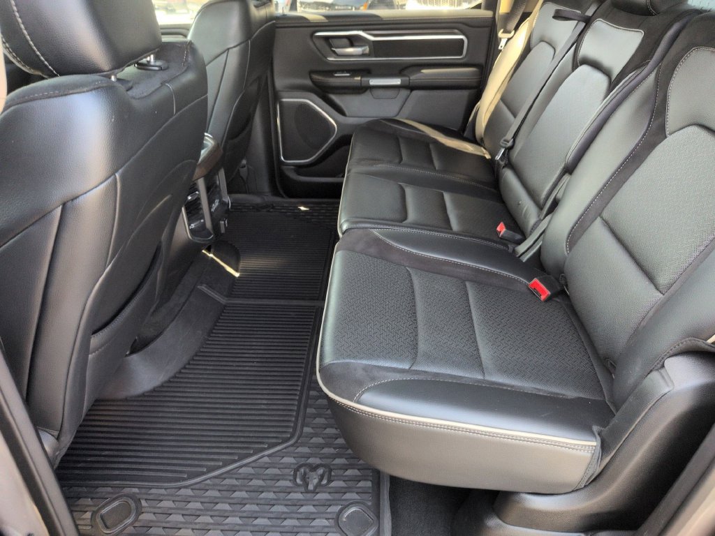 Used 2021 RAM 1500 Laramie AWD/4WD image 29