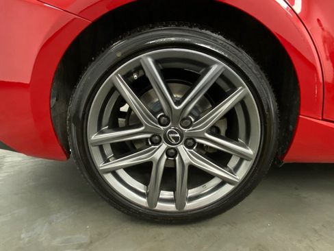 Used 2019 Lexus IS 300 AWD image 12