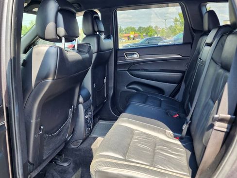 Used 2014 Jeep Grand Cherokee Limited AWD/4WD image 18