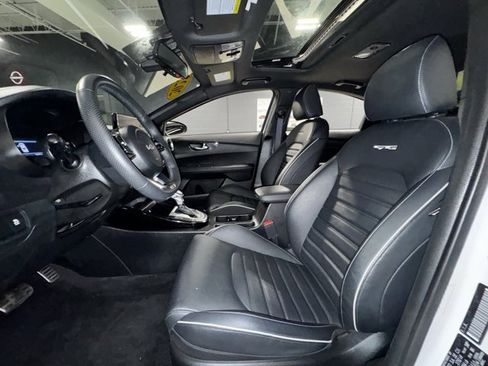 Used 2023 Kia Forte GT-Line w/ GT-Line Premium Package image 20