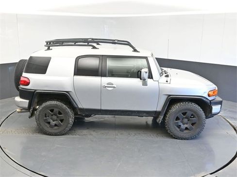 Used 2007 Toyota FJ Cruiser Base image 22