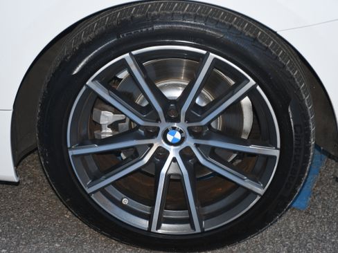 Used 2022 BMW 430i Convertible w/ Convenience Package image 21