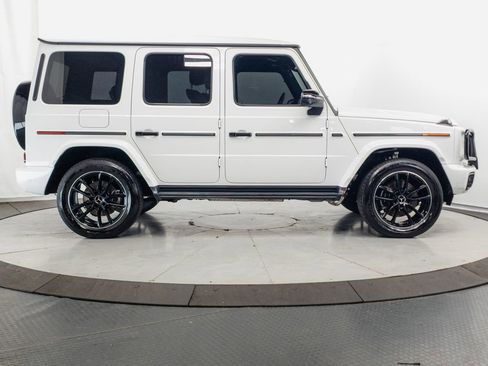 Used 2025 Mercedes-Benz G 550 w/ Manufactur Interior Package image 34
