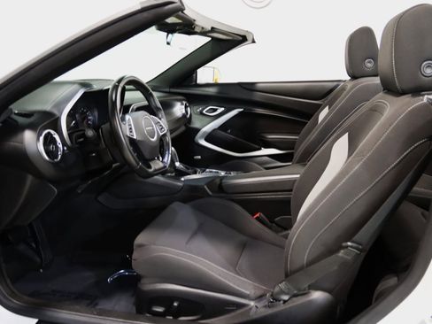 Used 2018 Chevrolet Camaro LT w/ RS Package image 33